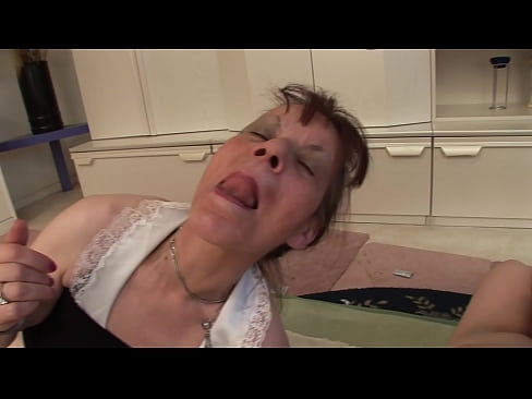 ❤️ Two grandmothers and one grandfather have a threesome ❤️ Fucking video at us ☑